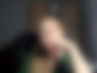 Live cam show with JeannetteBad - Curvy on AdultVida.com