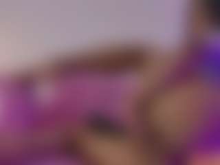 Kittymyers01's Live Sex Cam Show