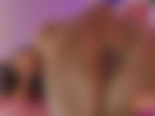 Kittymyers01's Live Sex Cam Show