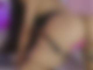Live cam show with Kittymyers01 - Lush Latina on CamSodaAdn | colombia