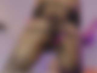 Kittymyers01's Live Sex Cam Show