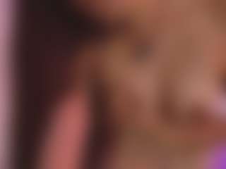 Kittymyers01's Live Sex Cam Show