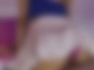 Kittymyers01's Live Sex Cam Show