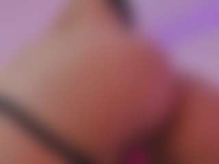 Kittymyers01's Live Sex Cam Show