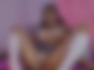 Kittymyers01's Live Sex Cam Show