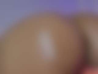 Kittymyers01's Live Sex Cam Show