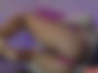 Live cam show with Kittymyers01 - Dildo on Camsoda