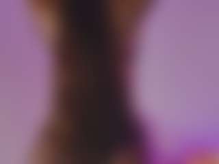 Kittymyers01 MILF webcam performer live streaming