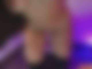 Kittymyers01's Live Sex Cam Show