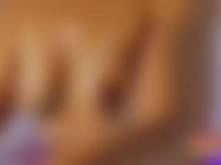 Kittymyers01's Live Sex Cam Show