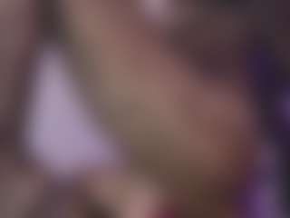 Kittymyers01's Live Sex Cam Show
