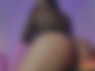 Kittymyers01's Live Sex Cam Show