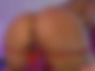 Kittymyers01's Live Sex Cam Show