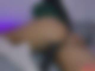Kittymyers01's Live Sex Cam Show
