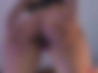 Kittymyers01's Live Sex Cam Show