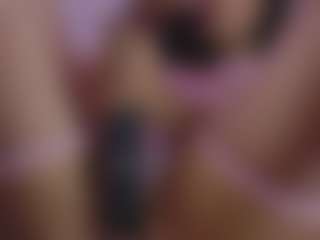 Live cam show with Kittymyers01 - Blowjob on Camsoda