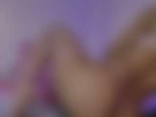 Kittymyers01's Live Sex Cam Show