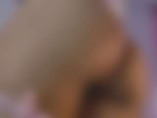 Kittymyers01's Live Sex Cam Show