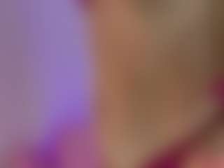 Live cam show with Kittymyers01 - Lovense Latina on Camsoda | colombia