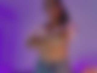 Kittymyers01's Live Sex Cam Show