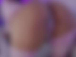 Kittymyers01's Live Sex Cam Show