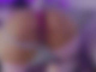 Kittymyers01's Live Sex Cam Show