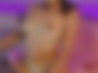 Kittymyers01's Live Sex Cam Show