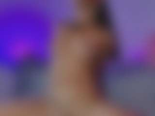 Kittymyers01's Live Sex Cam Show