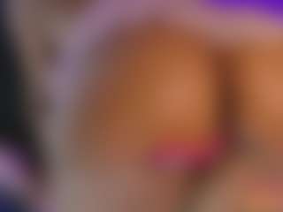 Kittymyers01's Live Sex Cam Show