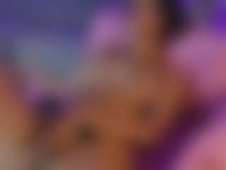 Kittymyers01's Live Sex Cam Show