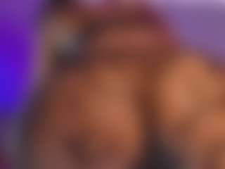 Kittymyers01's Live Sex Cam Show