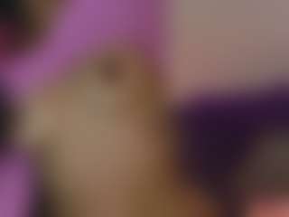 Live cam show with Kittymyers01 - Lush on Camsoda