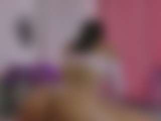 Live cam show with Kittymyers01 - Colombia MILF on xplaylive.com