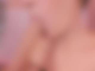 LisaLain's Live Sex Cam Show