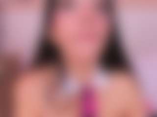 Live cam show with LisaLain - Hairy Pussy on SxyPornLive
