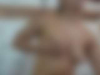 Live cam show with QuickHookupp - Amateur on Camsoda