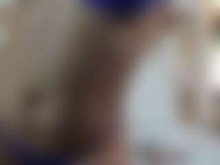 Live cam show with QuickHookupp - Spank Blonde Hair on Camsoda