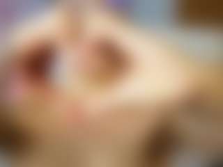 QuickHookupp's Live Sex Cam Show