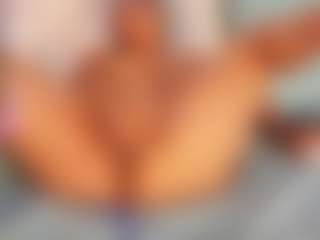 Live cam show with QuickHookupp - Mature on Camsoda