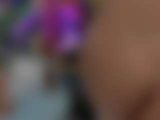 Live cam show with QuickHookupp - Blonde Hair Middle Aged on Strip Flash - Live Sex Shows