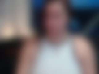 Live cam show with Rhachel-evans - Ass To Mouth on Milfs Live