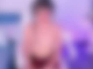 SaraDiamon's Live Sex Cam Show