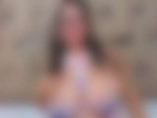 ScarletBlondie MILF webcam performer live streaming