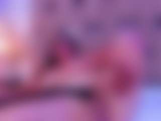 Live cam show with ScarletBlondie - Strip on sexylive.show