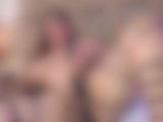 Live cam show with ScarletBlondie - Middle Aged on Sweet Sext