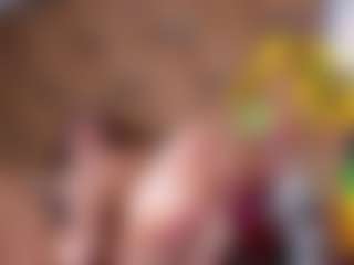 Live cam show with ScarletBlondie - Freaky on Camsoda