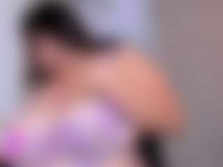 ScarletBlondie MILF webcam performer live streaming