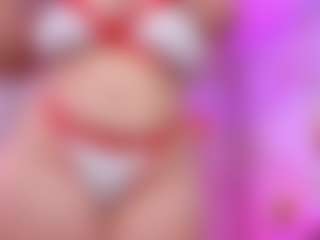 Live cam show with ScarletBlondie - Brown Eyes on Camsoda