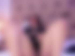Live cam show with ScarletBlondie - College Curvy on Camming Site