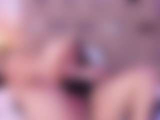 Live cam show with ScarletBlondie - Public BBW on xfollow cams